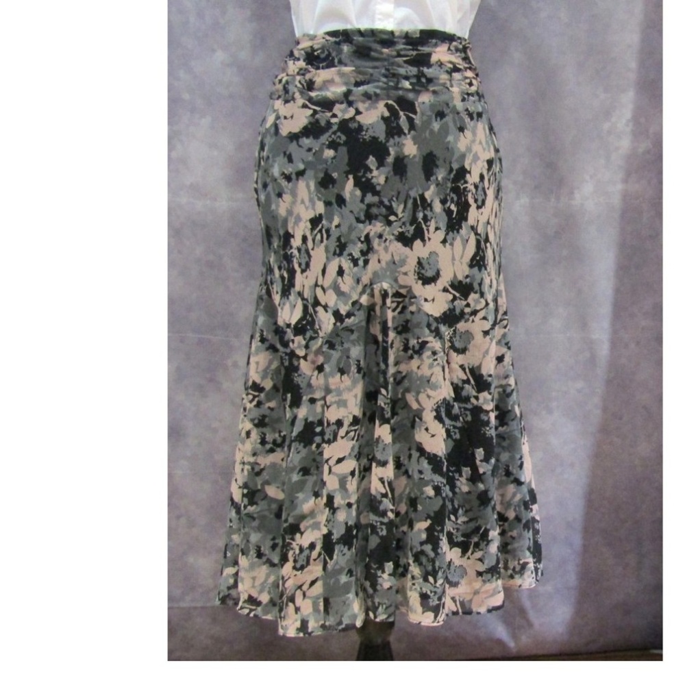 Axcess Liz Claiborne Green Tan Chiffon Midi Skirt
